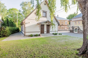 Vingi Familyhouse with free parking and sauna
